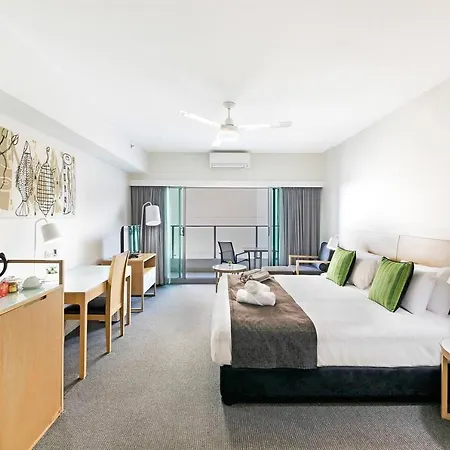 King Balcony Suite At Resort Style Darwin Stay Exterior photo
